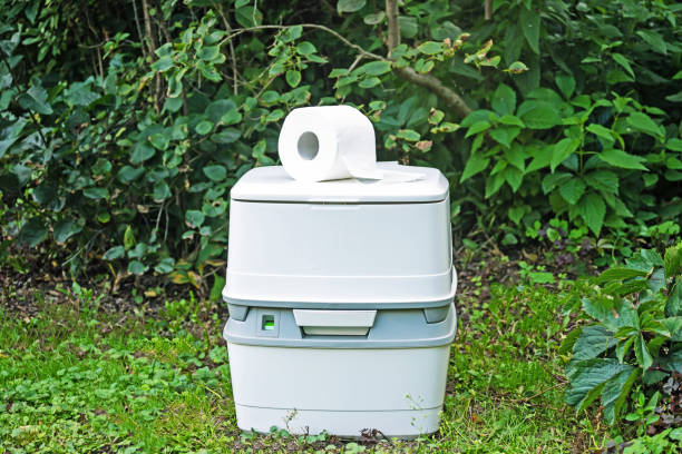 Best Portable toilet rental cost  in Hurstbourne Acres, KY
