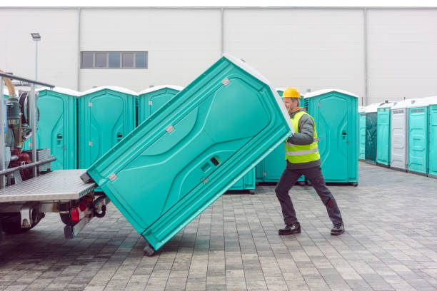 Best Portable toilet rental cost  in Hurstbourne Acres, KY
